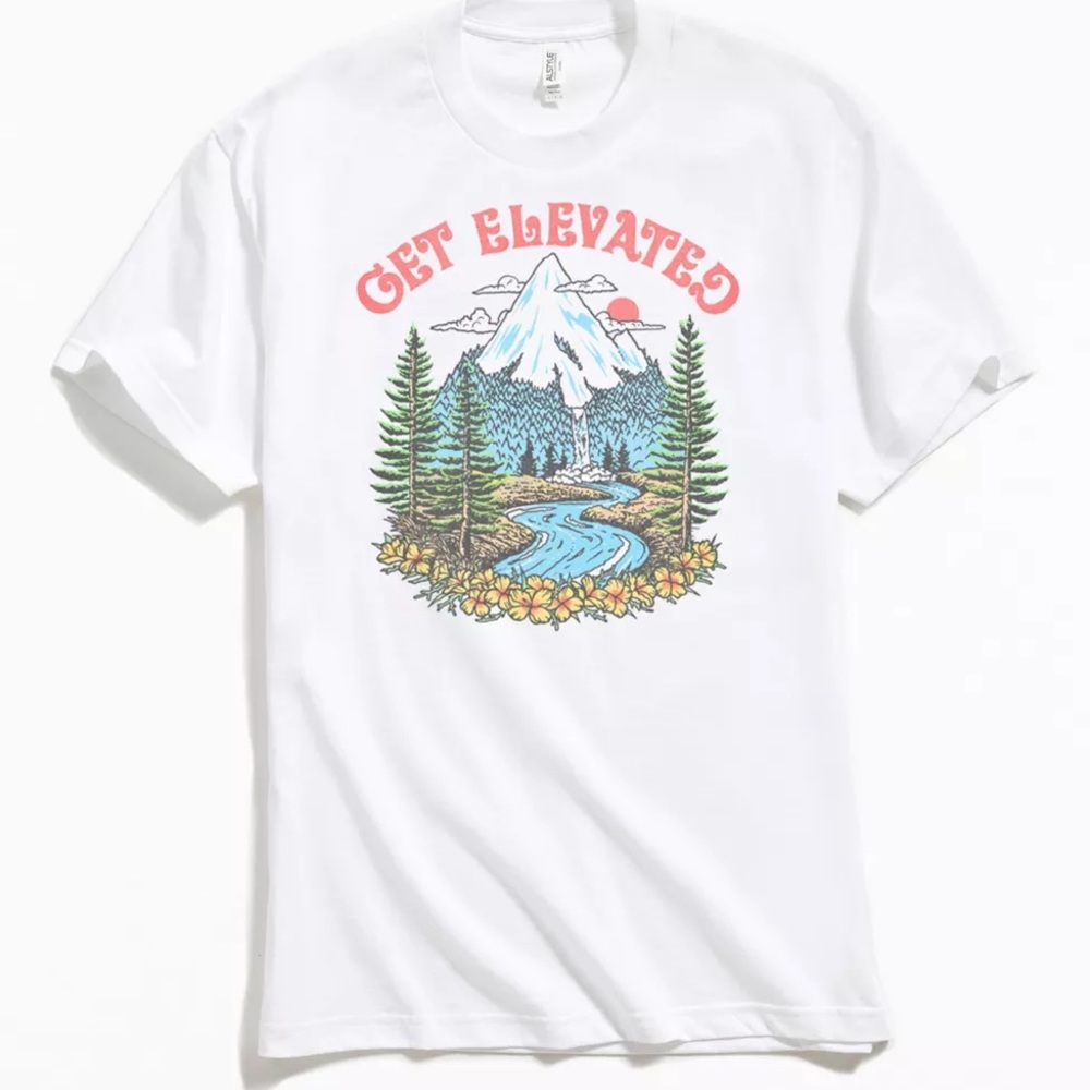 URBAN OUTFITTERS BRAND T-SHIRT! SIZE S